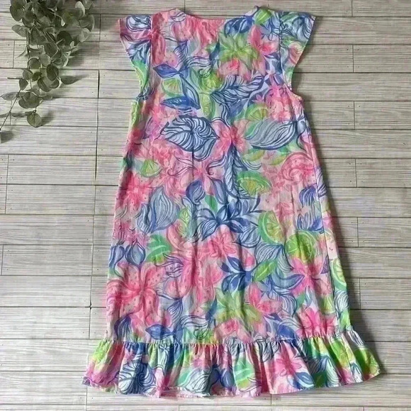 Lilly Pulitzer floral flutter sleeve dress with keyhole neckline - Picture 5 of 5
